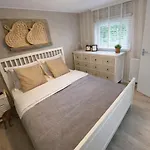 Luxe Met Prachtig Terras Op De Veluwe , Veel Privacy