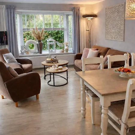 Luxe Met Prachtig Terras Op De Veluwe , Veel Privacy * Hoenderloo