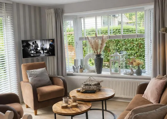 Dağ evi Luxe Met Prachtig Terras Op De Veluwe , Veel Privacy Hoenderloo