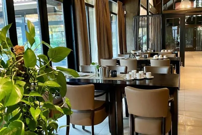 Luxe Met Prachtig Terras Op De Veluwe , Veel Privacy * Hoenderloo